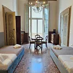 Belle Arti 42 * בולוניה
