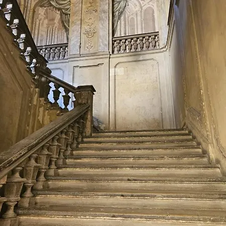 Belle Arti 42 Apartment