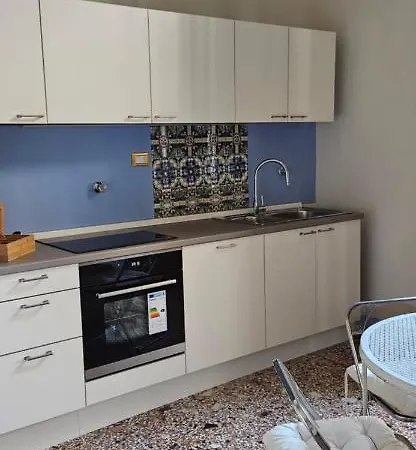 شقة Belle Arti 42 *