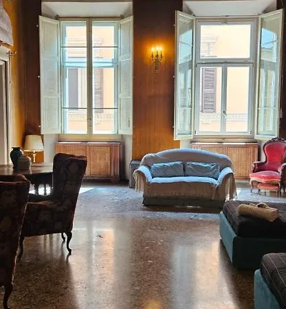 Apartamento Belle Arti 42 *