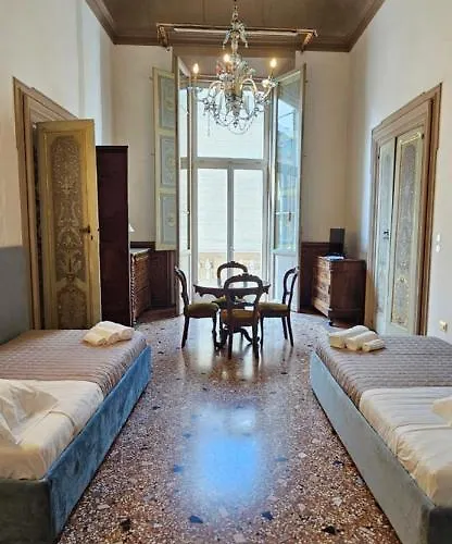 Belle Arti 42 * Bolonia