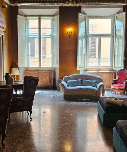 Apartamento Belle Arti 42 *