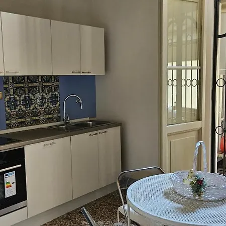 דירה Belle Arti 42 בולוניה